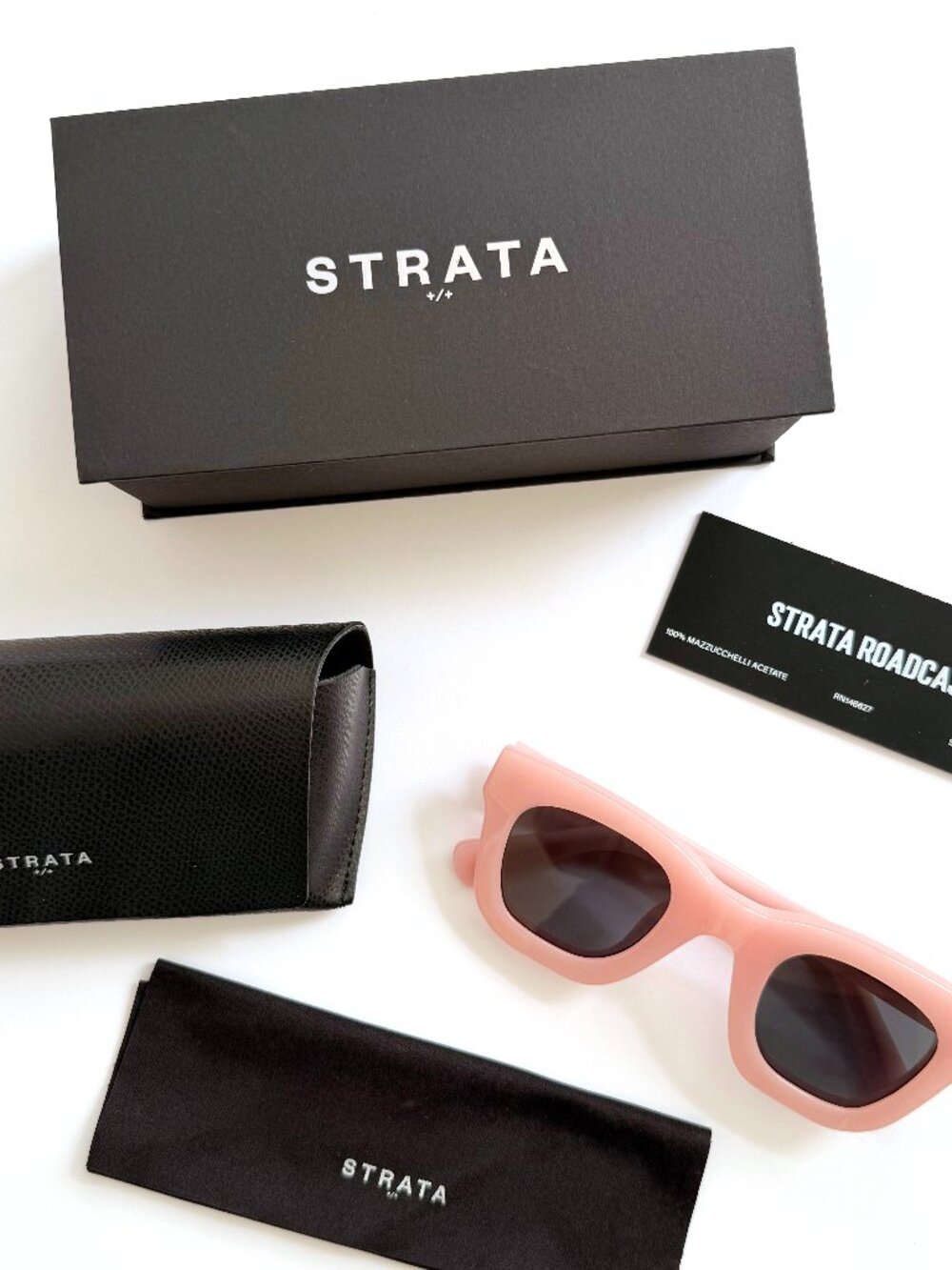 STRATA Roadcase Sunglasses in CAMEO PINK/SMOKE